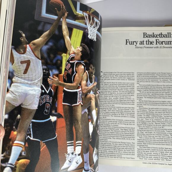 1984 L.A. Summer Olympics Souvenir Hardcover Book...Rare.. - Picture 9 of 10